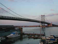 1bridge_twilight.jpg (44082 bytes)